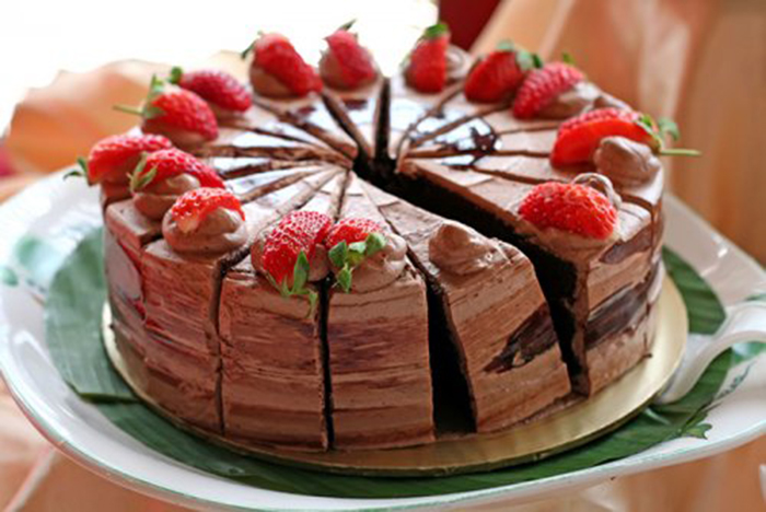 Pastel de Fresas con Chocolate