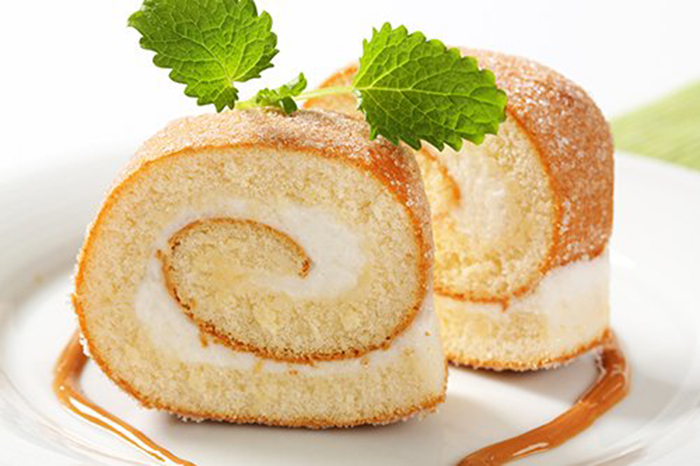 Brazo de Gitano Relleno de Nata con Caramelo Receta